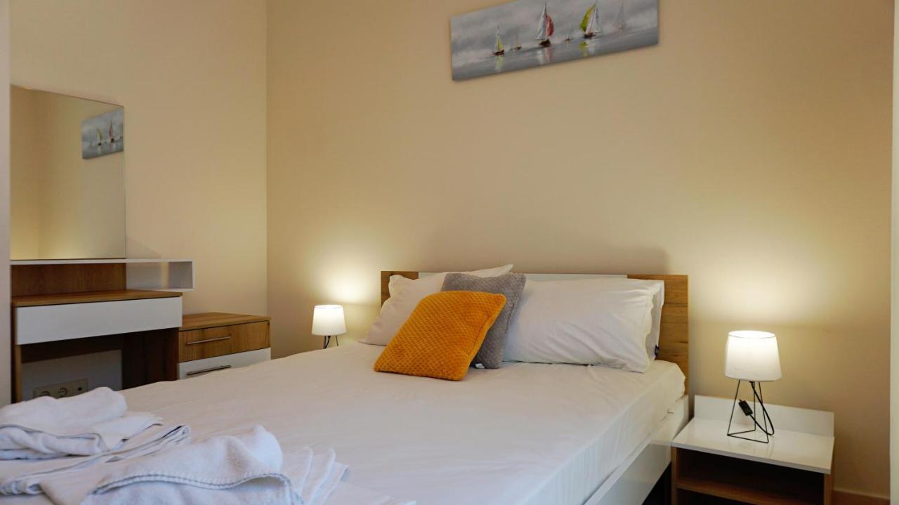 Hc Apartments Kaliakria Topola Esterno foto