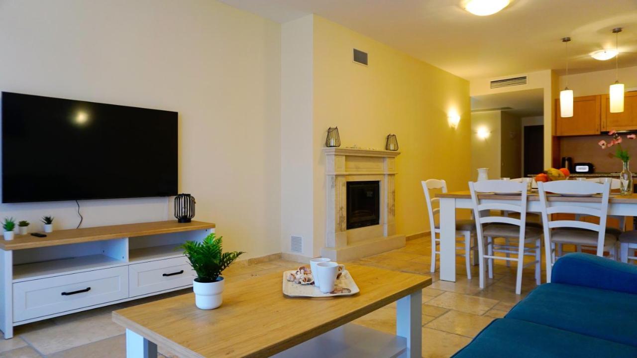 Hc Apartments Kaliakria Topola Esterno foto