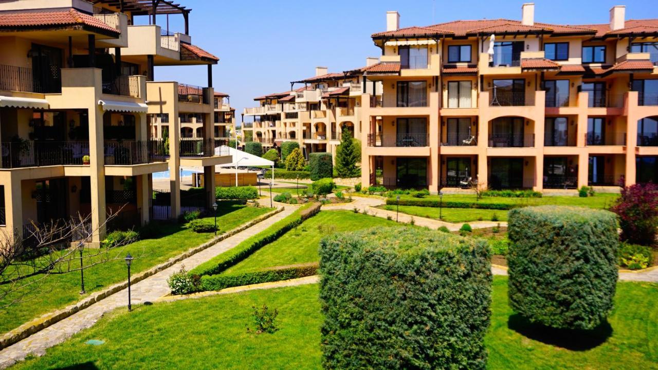 Hc Apartments Kaliakria Topola Esterno foto