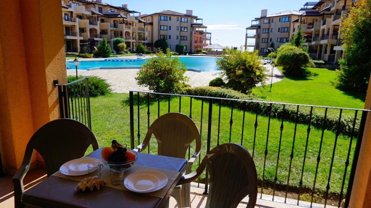 Hc Apartments Kaliakria Topola Esterno foto