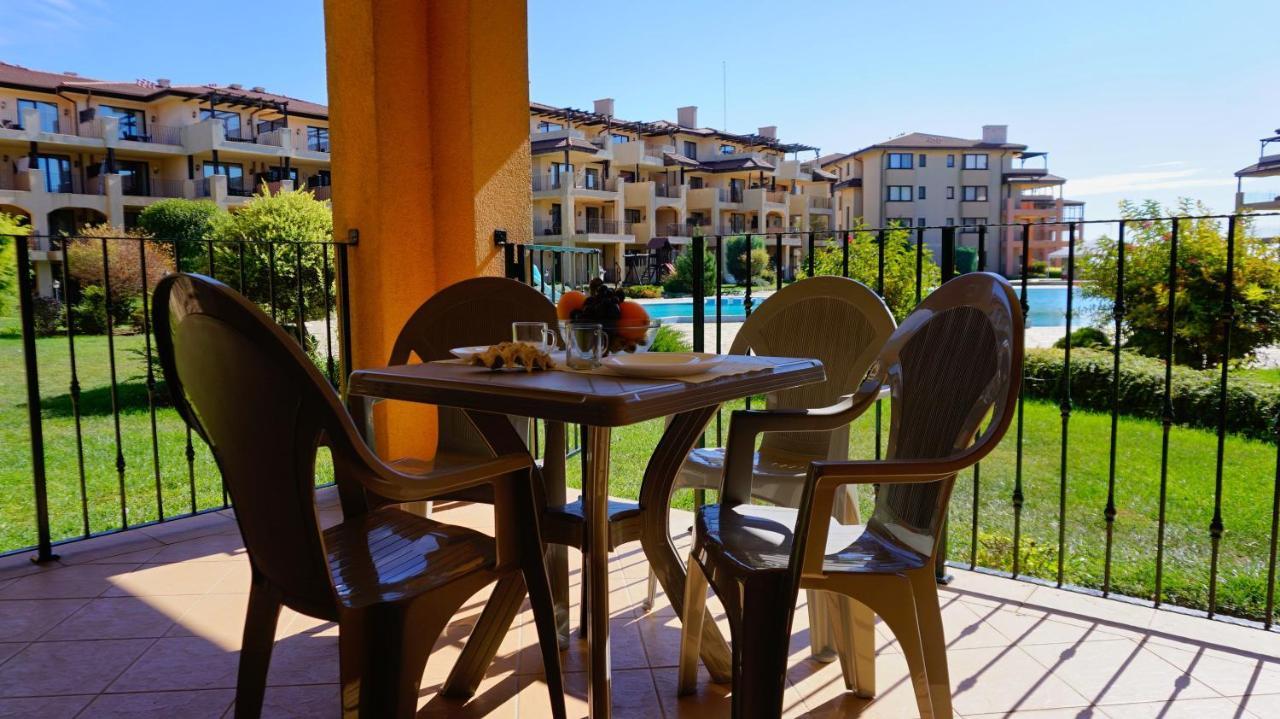 Hc Apartments Kaliakria Topola Esterno foto